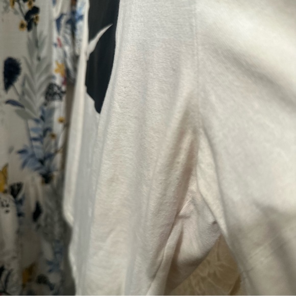 Nike Women's Crop Top White and Black Size S - Picture 5 of 8